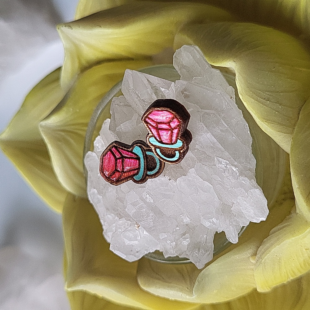 Hand-crafted Pink RING POP stud earrings - Picture 6 of 9